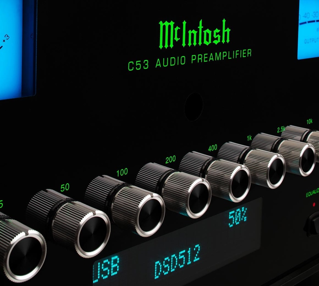 McIntosh Solid State Pre Amplifier with DA1 Digital Audio Module	