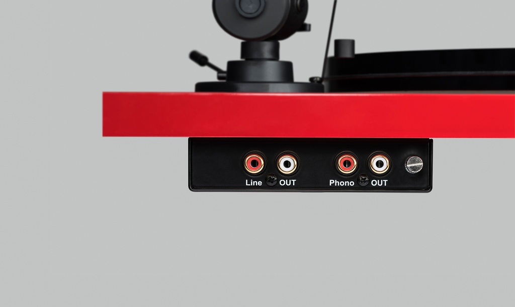 Pro-Ject Essential III Bluetooth With Bluetooth output & phono stage