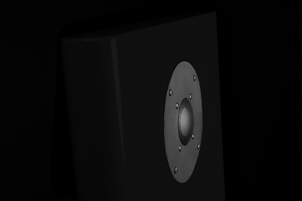 Spatial Audio Lab M6 Sapphire luidspreker
