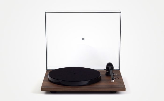 Rega Planar 1 PLUS platenspeler