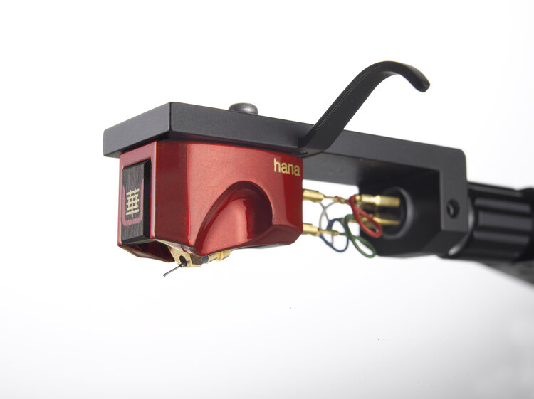 Hana Umami Red phono cartridge