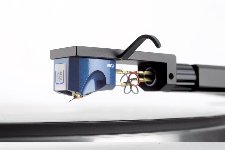 Hana Umami Blue phono cartridge