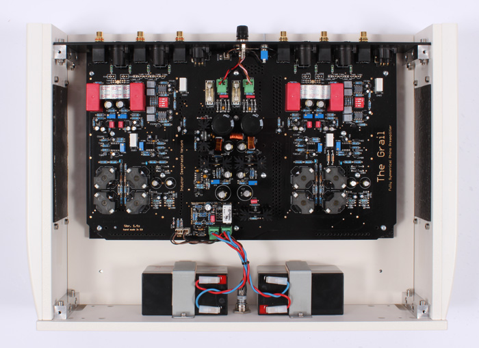 Van den Hul The Grail SB Phono voorversterker