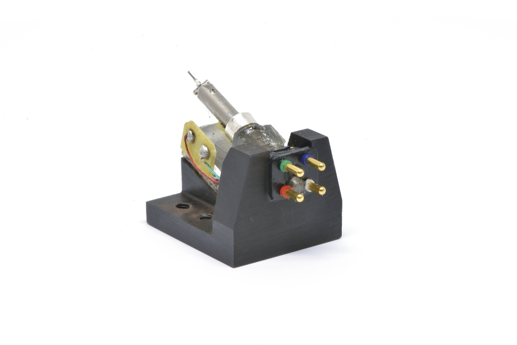 Van den Hul The Colibri XGW Stradivarius element