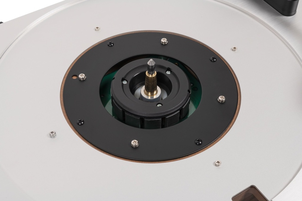 Thorens TD 404 DD - Plateau detail