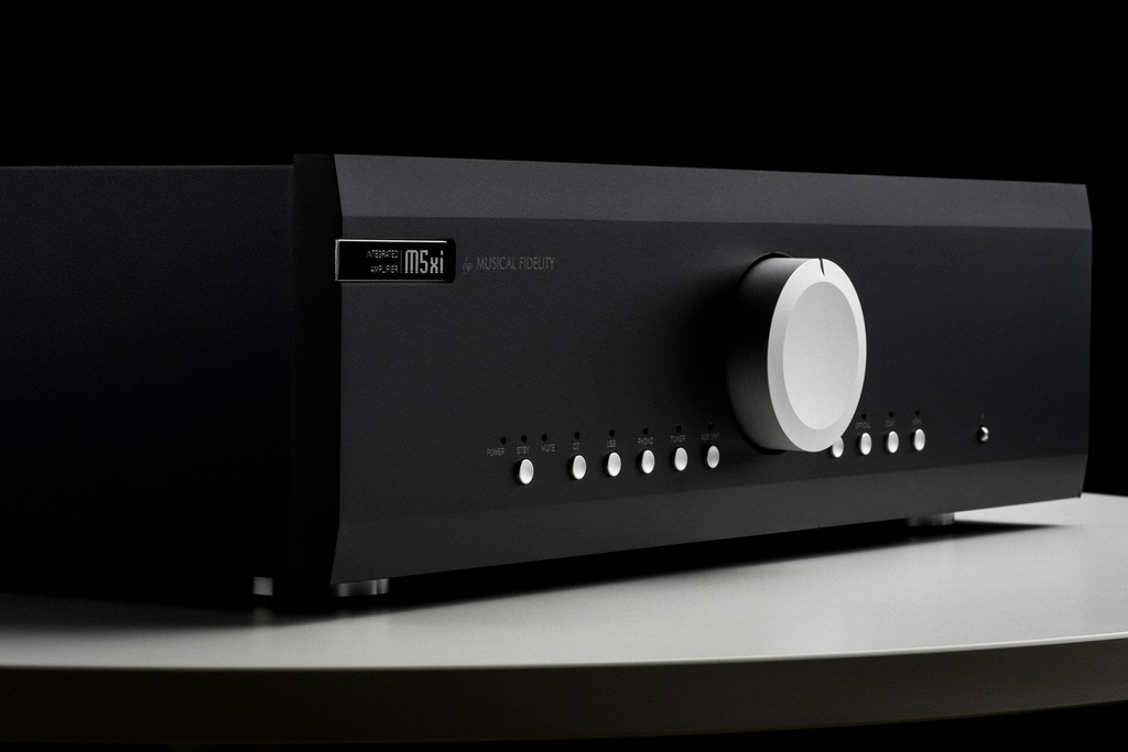 Musical Fidelity M5xi Geïntegreerde versterker zwart 2