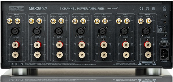 Musical Fidelity M6x 250.7 multikanaal eindversterker