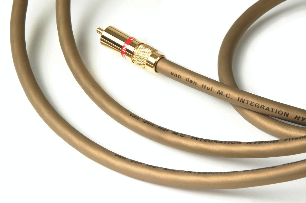 Van den Hul The Integration Hybrid interconnect RCA of XLR