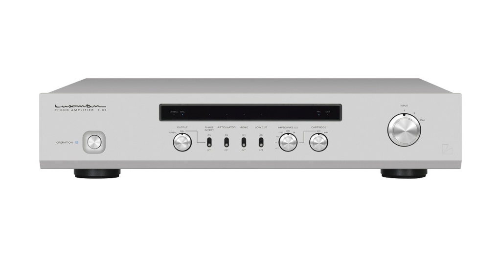 Luxman E-07 phono voorversterker